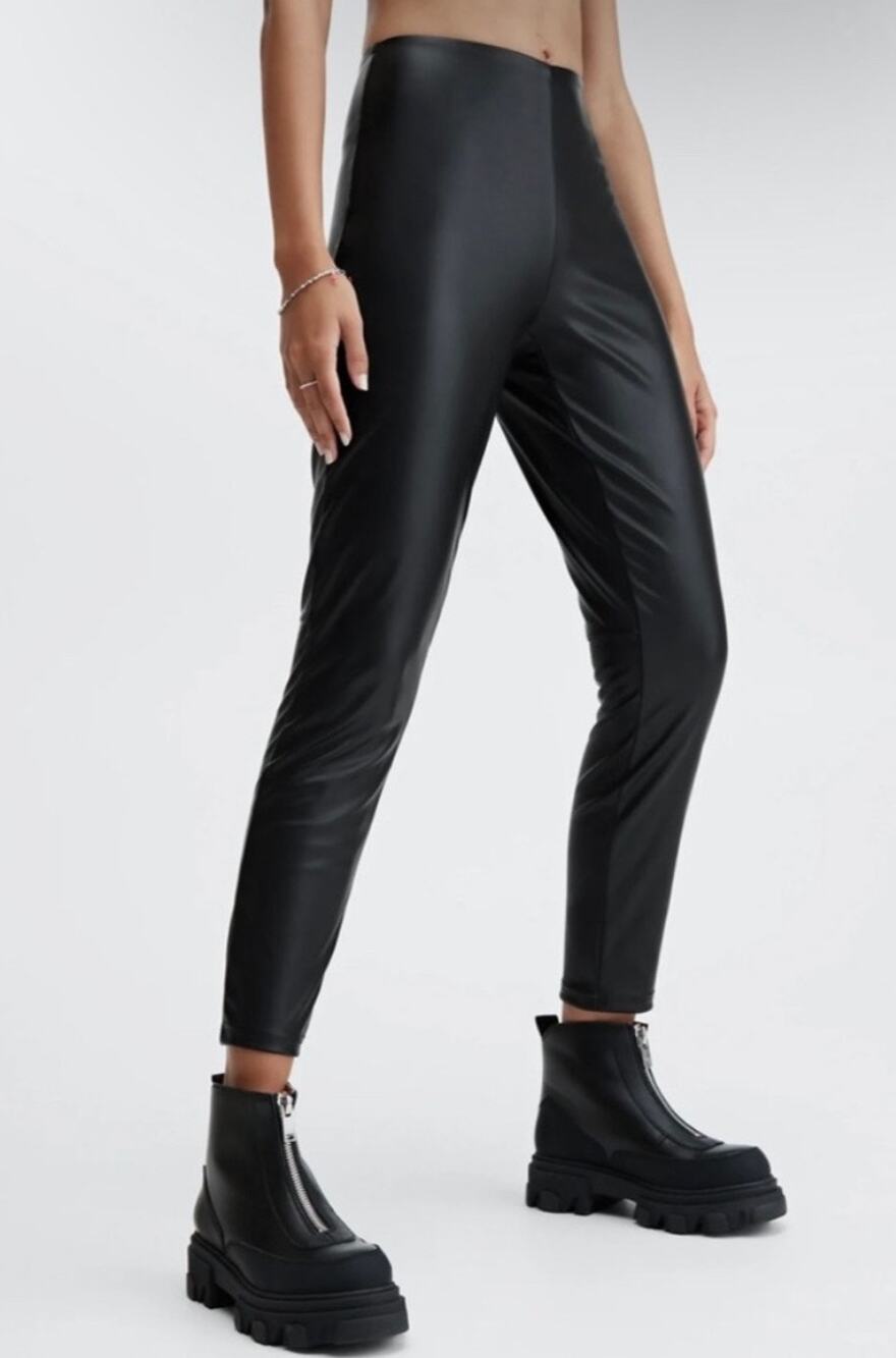 Fabletics Black Faux Leather Pants Medium Pleather Leggings Moto Biker Goth